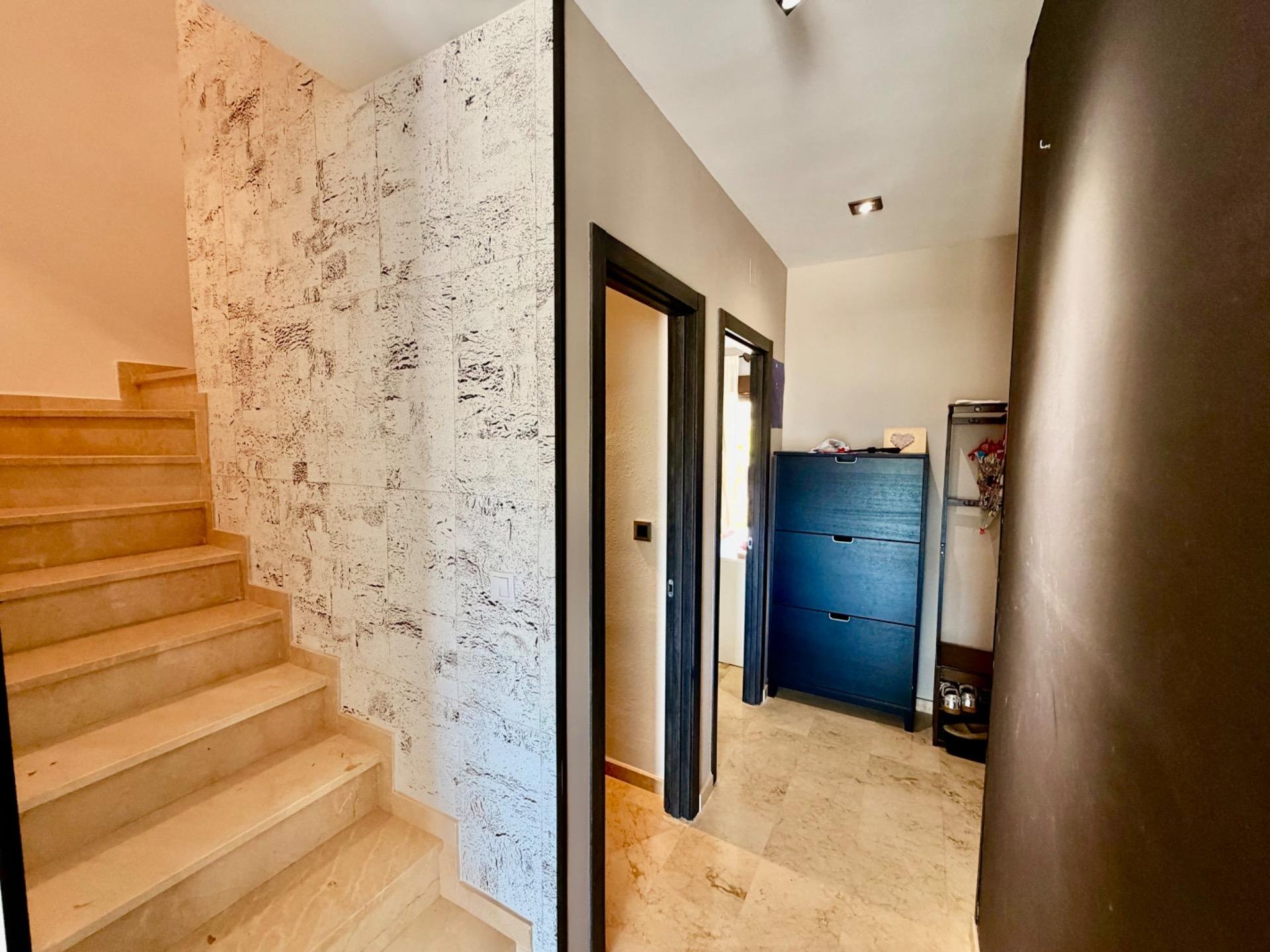Apartment in Alicante, Spain 3 bedrooms, 97 sq.m. No. 193192