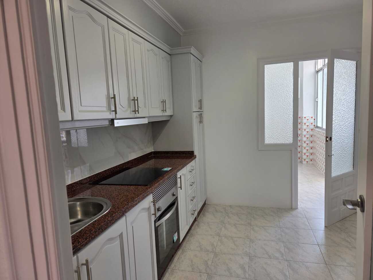 Apartamento en Torrevieja, Alicante, España 3 dormitorios, 95 m2 No. 193191