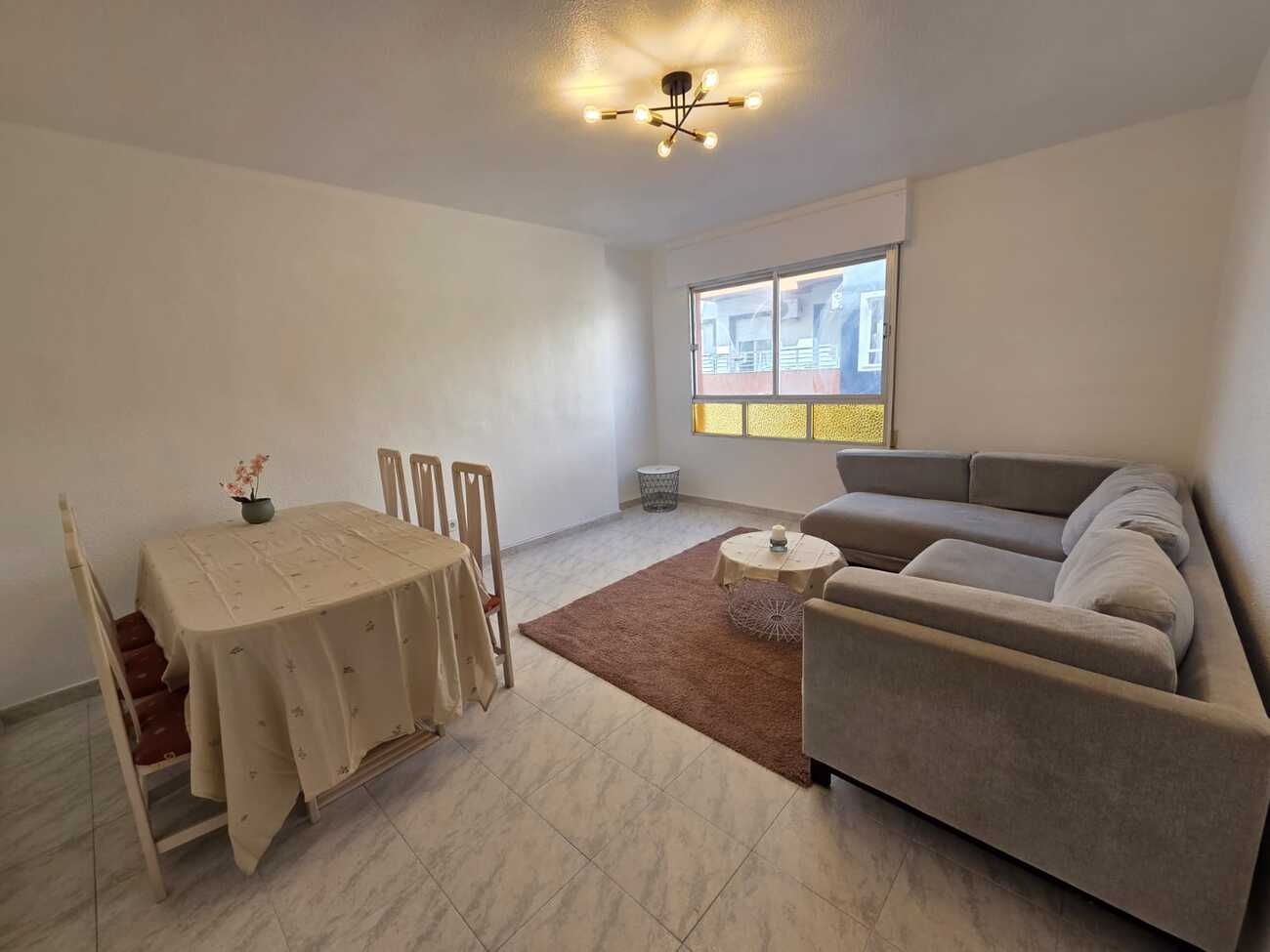 Apartamento en Torrevieja, Alicante, España 3 dormitorios, 95 m2 No. 193191
