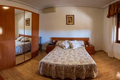 Talo myytävänä Santa Pola, Alicante, Espanja, 4 makuuhuonetta, 258 m2 No. 155503 - kuva 13