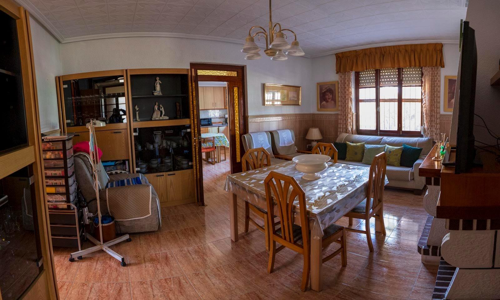 Māja Santa Pola, Alicante, Spānijā 4 istabas, 258 m2 Nr. 155503