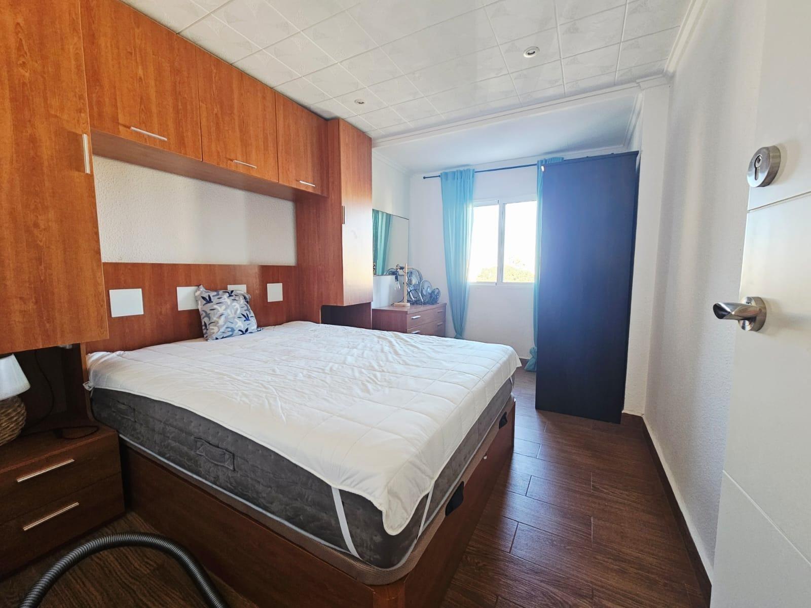 Duplex a Cabo Cervera-Playa la Mata, Alicante, Spagna 3 camere da letto, 65 mq. N° 155504