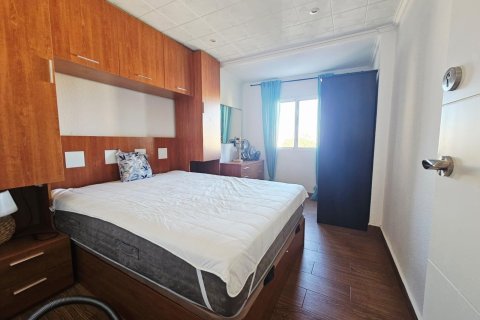 Paritalo myytävänä Cabo Cervera-Playa la Mata, Alicante, Espanja, 3 makuuhuonetta, 65 m2 No. 155504 - kuva 8