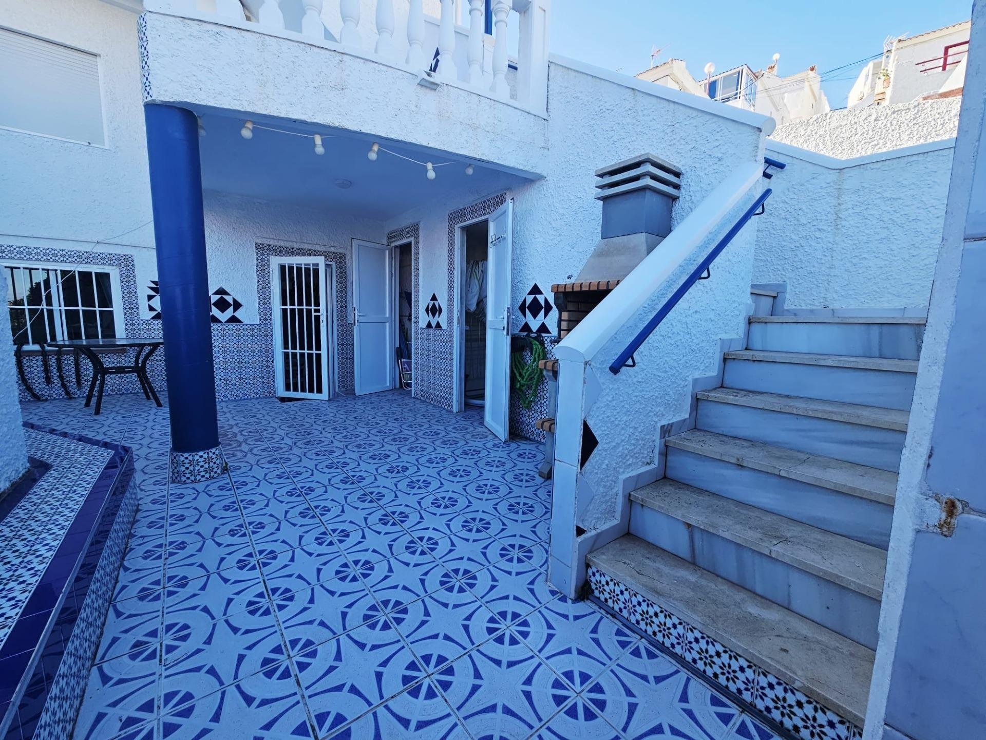 Duplex a Cabo Cervera-Playa la Mata, Alicante, Spagna 3 camere da letto, 65 mq. N° 155504