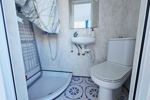 Paritalo myytävänä Cabo Cervera-Playa la Mata, Alicante, Espanja, 3 makuuhuonetta, 65 m2 No. 155504 - kuva 17