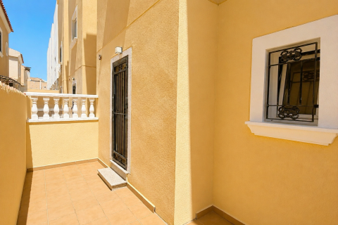 Casa adosada en venta en Dehesa De Campoamor, Alicante, España 3 dormitorios, 140 m2 No. 191794 - foto 8