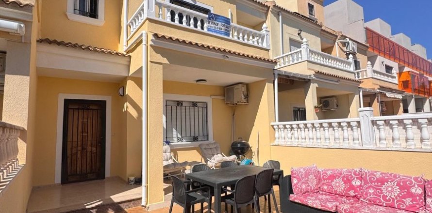 Casa adosada en Dehesa De Campoamor, Alicante, España 3 dormitorios, 140 m2 No. 191794