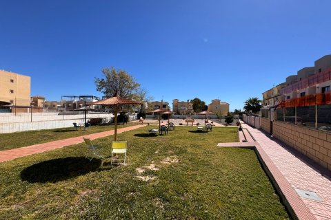 Casa adosada en venta en Dehesa De Campoamor, Alicante, España 3 dormitorios, 140 m2 No. 191794 - foto 30