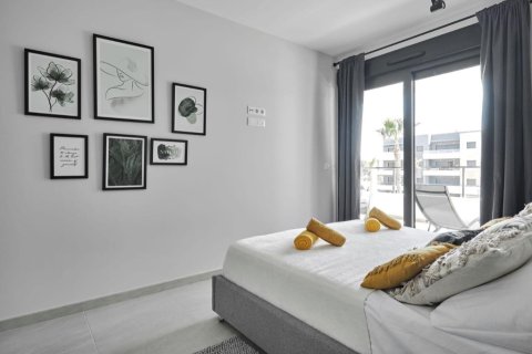 Apartment for sale in Playa Flamenca II, Alicante, Spain 3 bedrooms, 85 sq.m. No. 146041 - photo 16