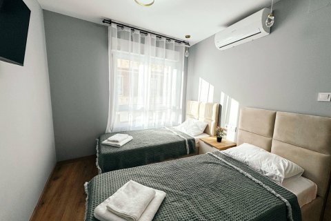 Liikekiinteistö myytävänä Torrevieja, Alicante, Espanja, 12 makuuhuonetta, 347 m2 No. 189000 - kuva 2