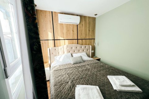 Liikekiinteistö myytävänä Torrevieja, Alicante, Espanja, 12 makuuhuonetta, 347 m2 No. 189000 - kuva 15