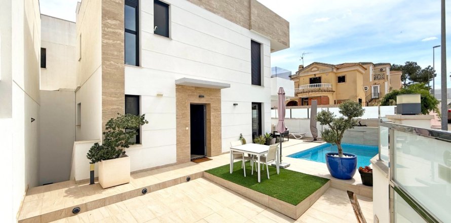 Villa Alicante, Spānijā 3 istabas, 190 m2 Nr. 189001