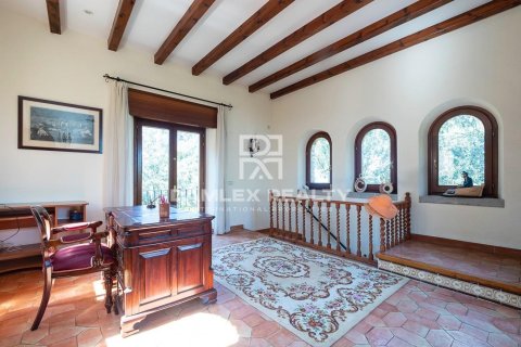 Huvila myytävänä Begur, Girona, Espanja, 9 makuuhuonetta, 930 m2 No. 176684 - kuva 18