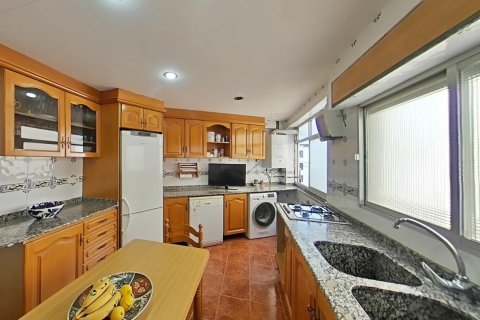 Apartment for sale Valencia, Spain 4 bedrooms, 137 sq.m. No. 133563 - photo 21