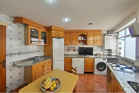 Apartment for sale Valencia, Spain 4 bedrooms, 137 sq.m. No. 133563 - photo 6