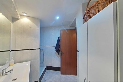 Apartment for sale Valencia, Spain 4 bedrooms, 137 sq.m. No. 133563 - photo 7