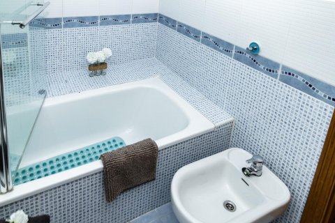 Apartment for sale Valencia, Spain 2 bedrooms, 79 sq.m. No. 133562 - photo 28