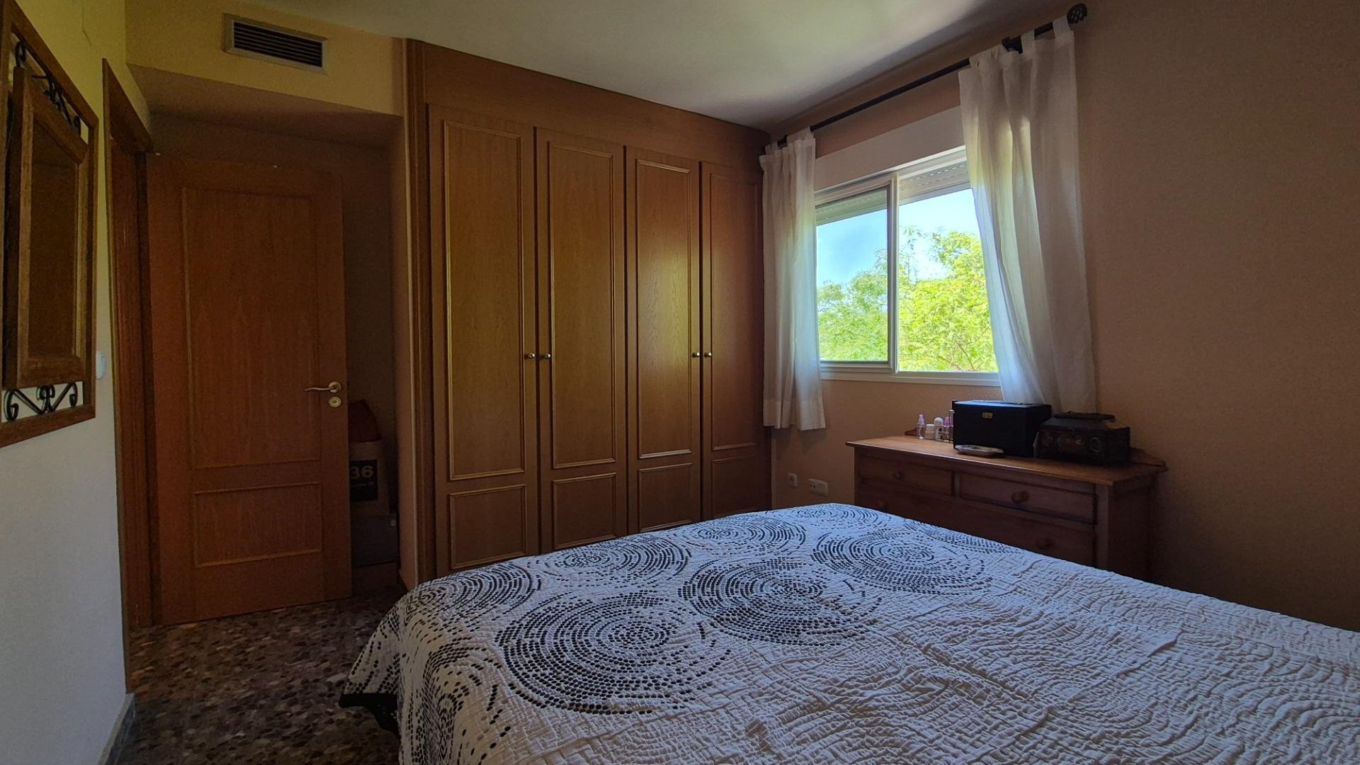 Apartamento en Valencia, València, España 2 dormitorios, 81 m2 No. 133561