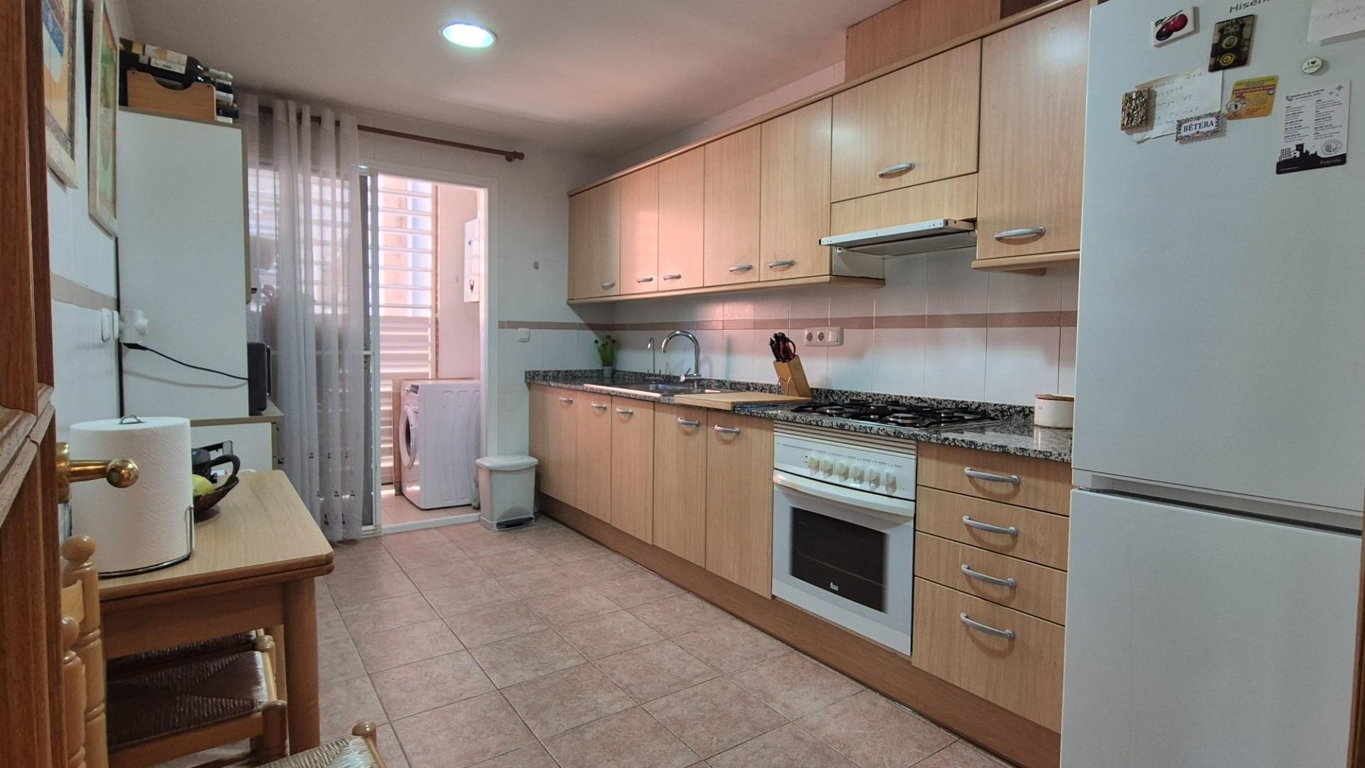 Apartamento en Valencia, València, España 2 dormitorios, 81 m2 No. 133561