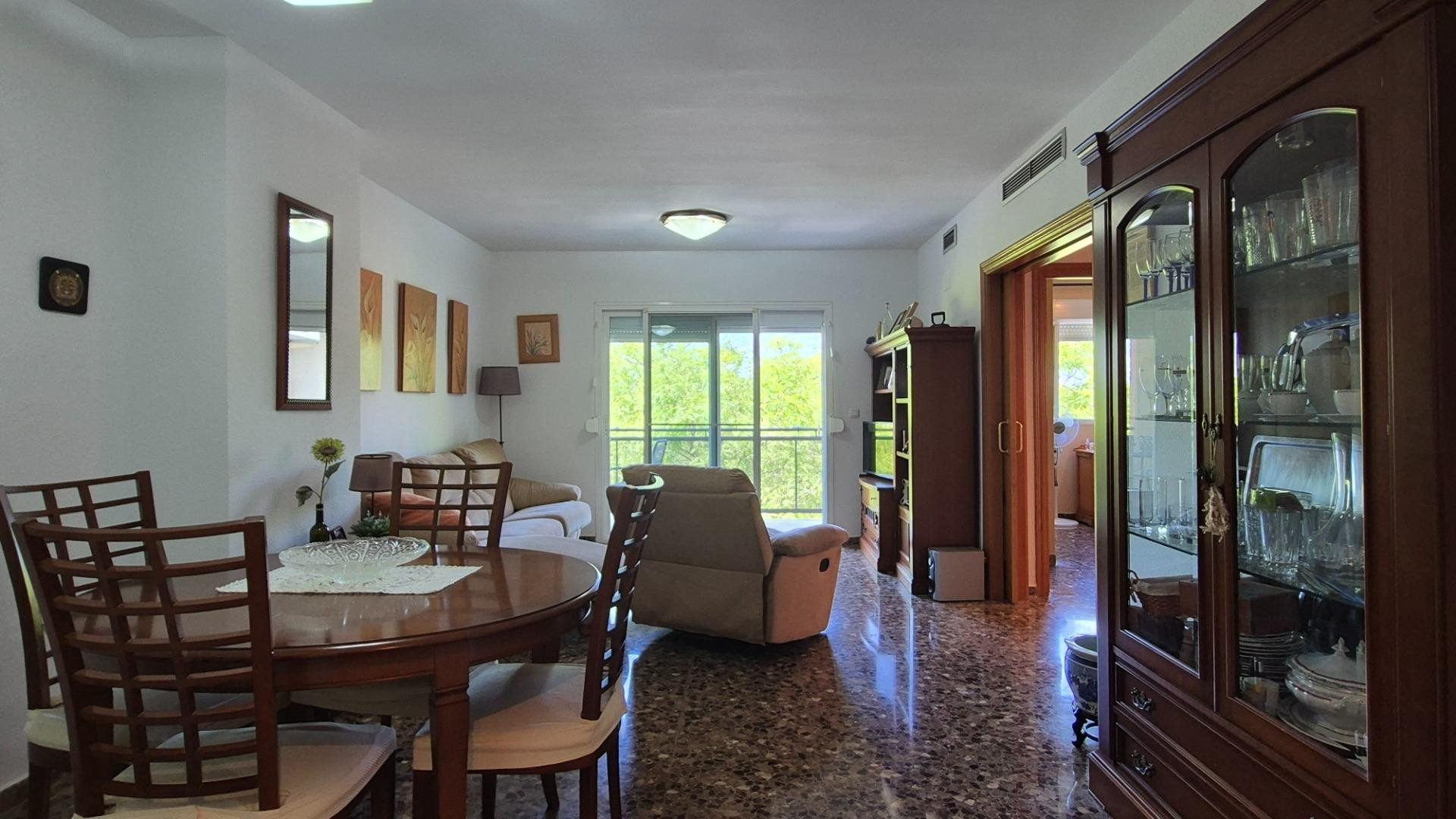 Apartamento en Valencia, València, España 2 dormitorios, 81 m2 No. 133561