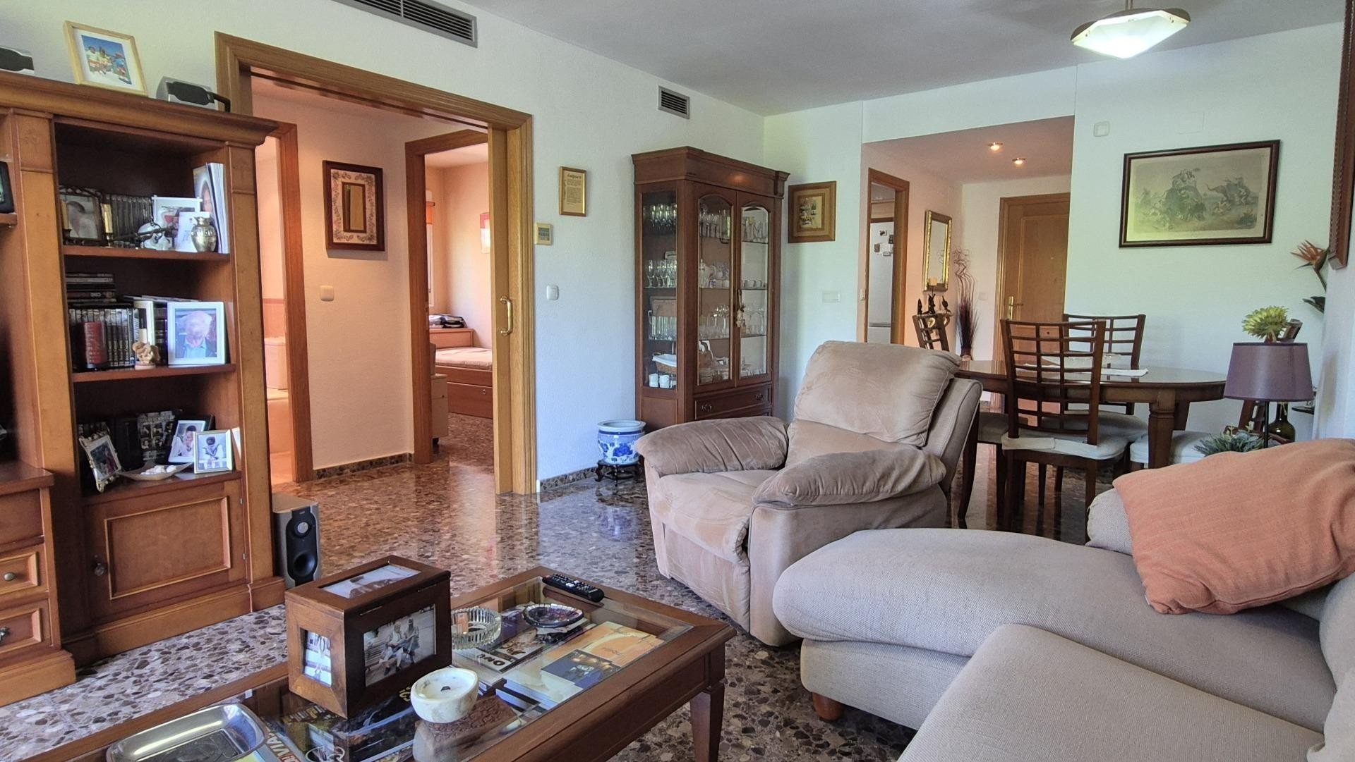 Apartamento en Valencia, València, España 2 dormitorios, 81 m2 No. 133561