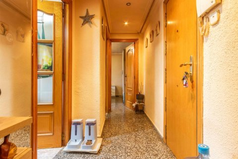 Apartamento en venta Valencia, València, España 3 dormitorios, 72 m2 No. 133560 - foto 8