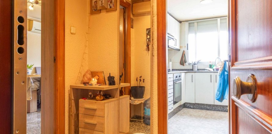 Apartamento Valencia, València, España 3 dormitorios, 72 m2 No. 133560