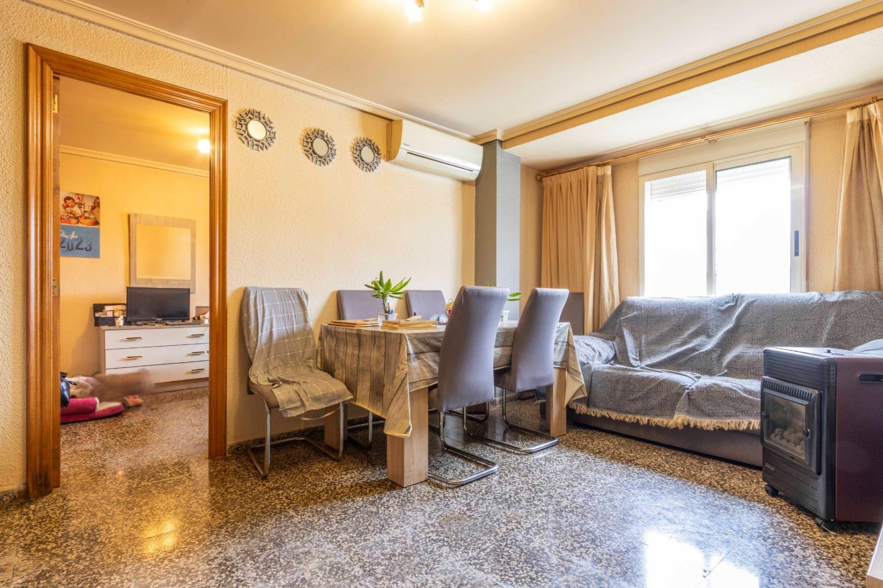 Apartment in Valencia, Spain 3 bedrooms, 72 sq.m. No. 133560