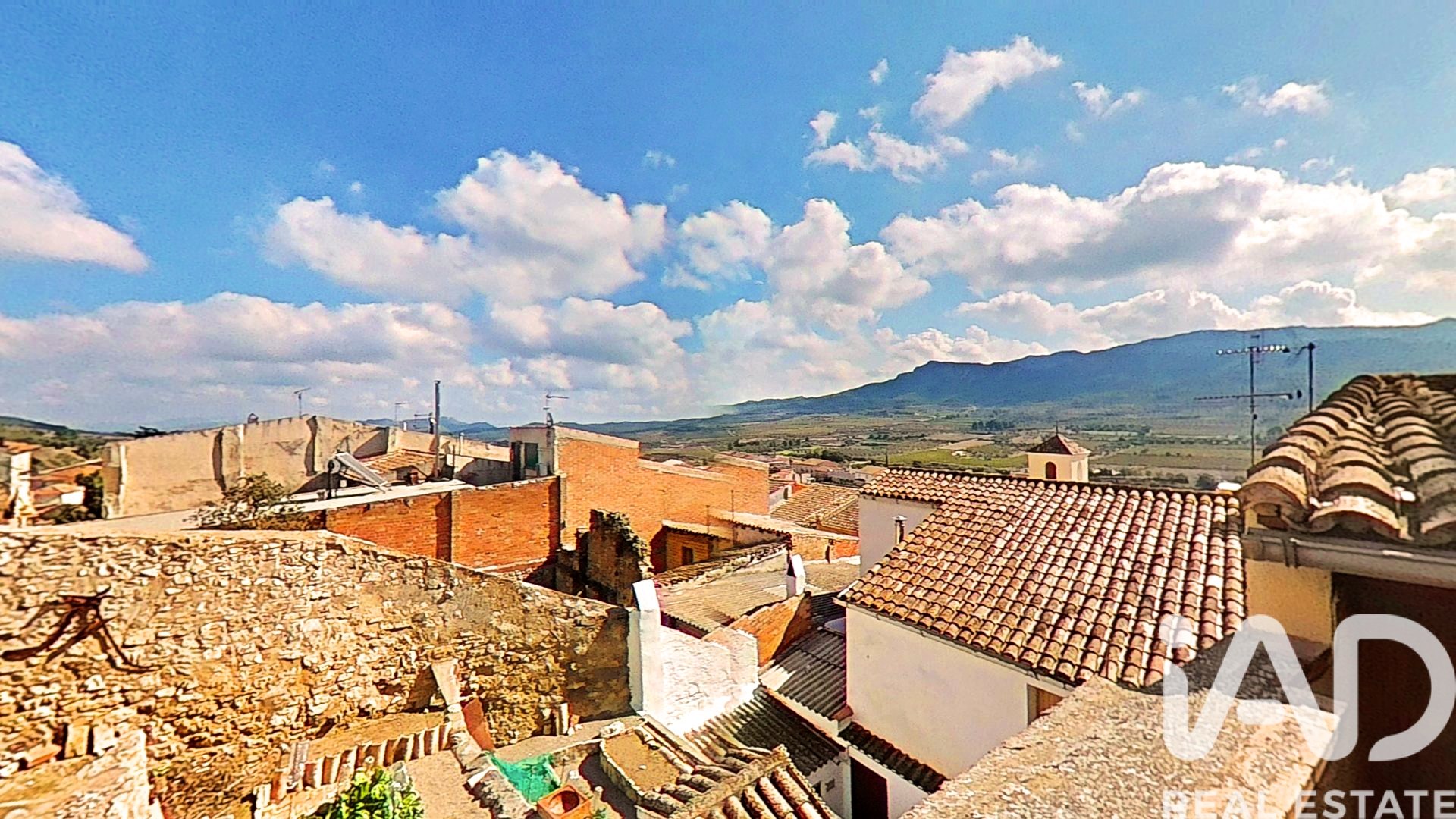 Apartment in Corbera d'Ebre, Tarragona, Spain 80 sq.m. No. 185547