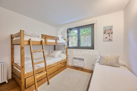 Apartment à louer en Espagne, 2 chambres, 70 m2 No. 179224 - photo 15