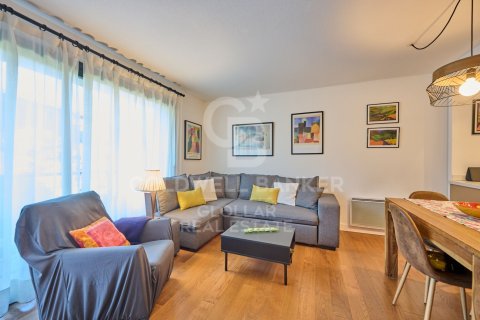 Apartment à louer en Espagne, 2 chambres, 70 m2 No. 179224 - photo 3