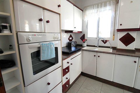 Продажа виллы в Сан-Мигель-де-Салинас, Аликанте, Испания 3 спальни, 90м2 №196438 - фото 12