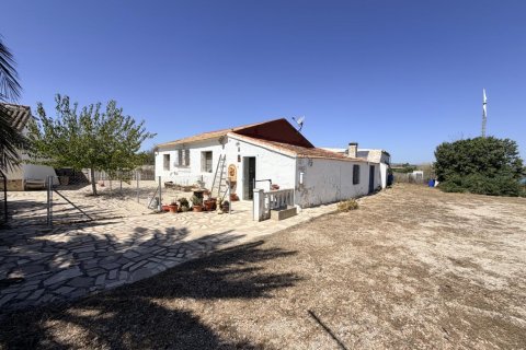 Villa till salu i Torremendo, Alicante, Spanien 6 sovrum, 429 kvm. Nr. 196437 - foto 2