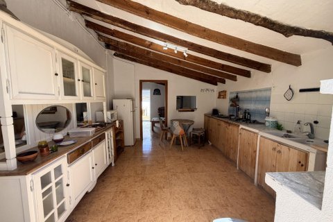 Villa till salu i Torremendo, Alicante, Spanien 6 sovrum, 429 kvm. Nr. 196437 - foto 5