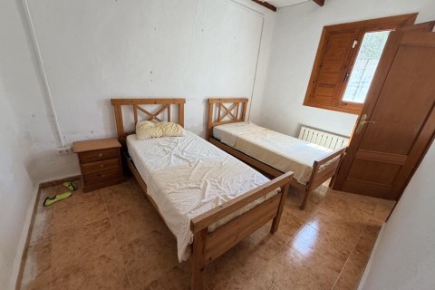 Villa till salu i Torremendo, Alicante, Spanien 6 sovrum, 429 kvm. Nr. 196437 - foto 12