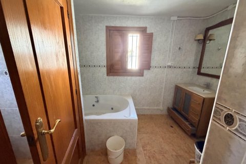 Villa till salu i Torremendo, Alicante, Spanien 6 sovrum, 429 kvm. Nr. 196437 - foto 24