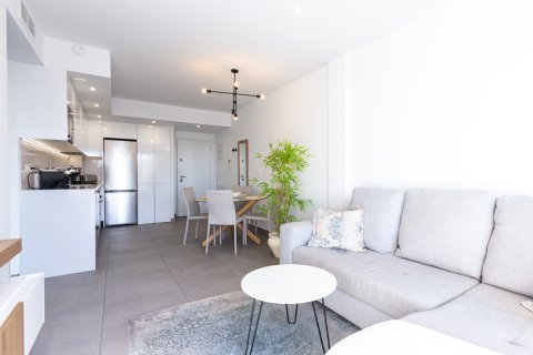 Apartamento en venta en Alicante, España 2 dormitorios, 62 m2 No. 196436 - foto 12