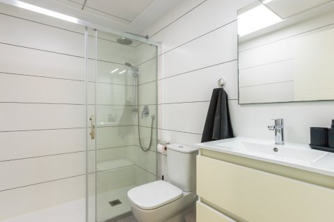 Apartamento en venta en Alicante, España 2 dormitorios, 62 m2 No. 196436 - foto 9