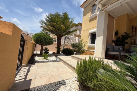 Bungalow till salu i Los Dolses, Alicante, Spanien 2 sovrum, 60 kvm. Nr. 196440 - foto 4
