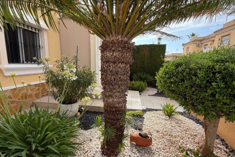 Bungalow till salu i Los Dolses, Alicante, Spanien 2 sovrum, 60 kvm. Nr. 196440 - foto 10