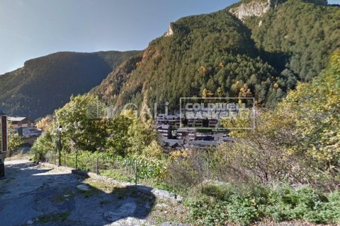 Tontti myytävänä Principado De Andorra (Ninguna Poblacion Tiene C.P.), Lleida, Espanja , 458 m2 No. 158568 - kuva 2
