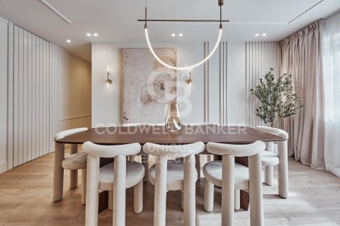 Продажа квартиры в Мадрид, Испания 3 спальни, 162м2 №158571 - фото 22