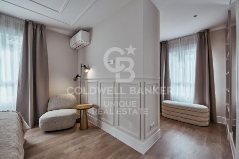 Продажа квартиры в Мадрид, Испания 3 спальни, 162м2 №158571 - фото 19