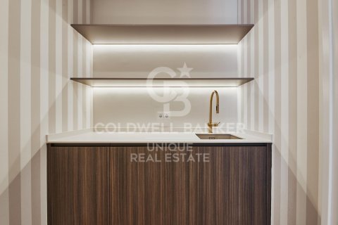 Продажа квартиры в Мадрид, Испания 3 спальни, 162м2 №158571 - фото 6