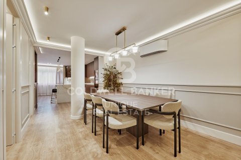 Продажа квартиры в Мадрид, Испания 3 спальни, 123м2 №158572 - фото 20