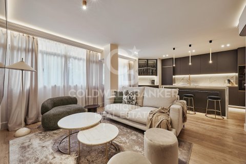Продажа квартиры в Мадрид, Испания 3 спальни, 123м2 №158572 - фото 4