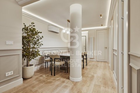 Продажа квартиры в Мадрид, Испания 3 спальни, 123м2 №158572 - фото 18