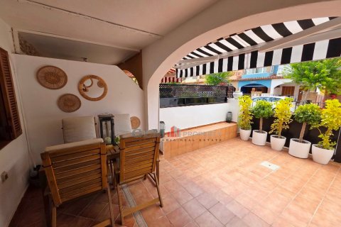 Apartment à vendre à Los Alcazares, Murcia, Espagne, 3 chambres, No. 193437 - photo 2
