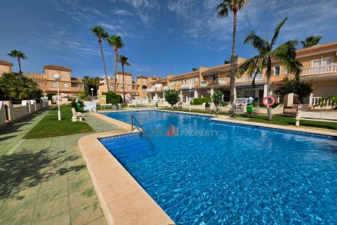 Apartamento en venta en Los Alcázares, Murcia, España 3 dormitorios,  No. 193433 - foto 5