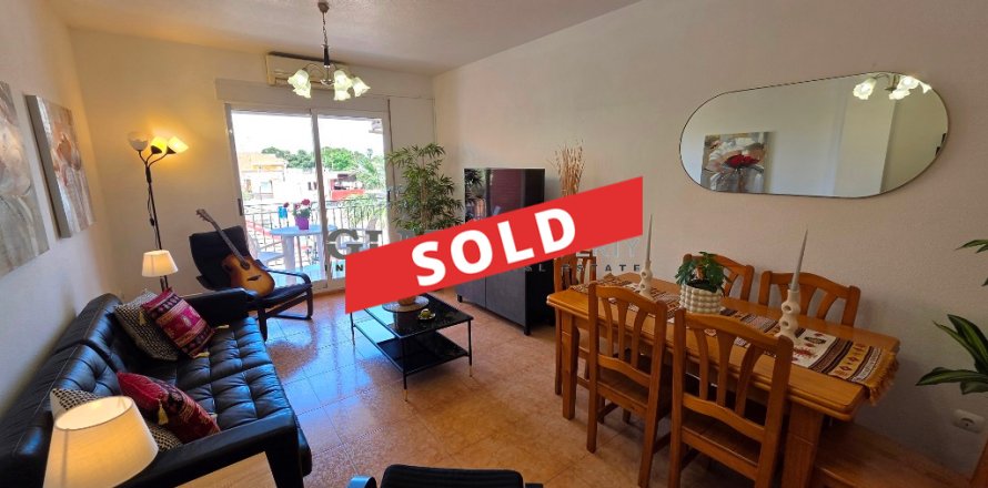 Apartment in Los Alcazares, Murcia, Spain 3 bedrooms, No. 193435